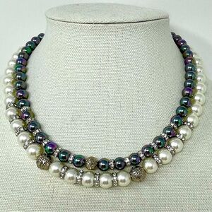 Beautiful faux black and white pearl double strand necklace.